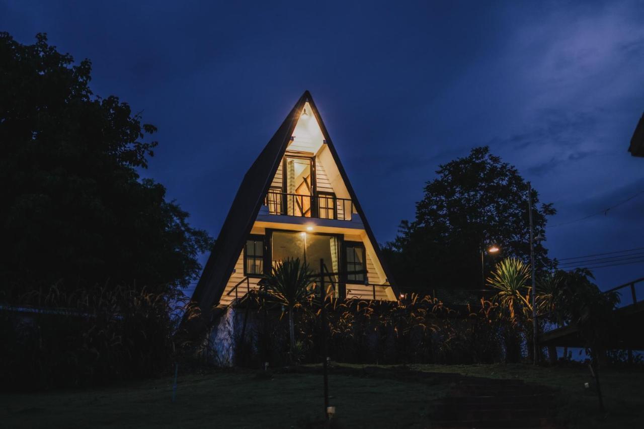Nang Non Camping Ville นางนอนแค้มป์ปิ้งวิลล์ แม่สาย ภายนอก รูปภาพ